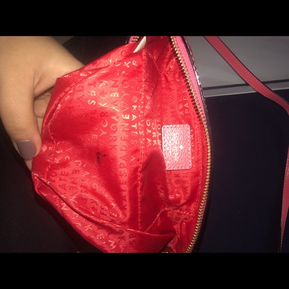 Kate Spade coral crossbody - Picture 5 of 6